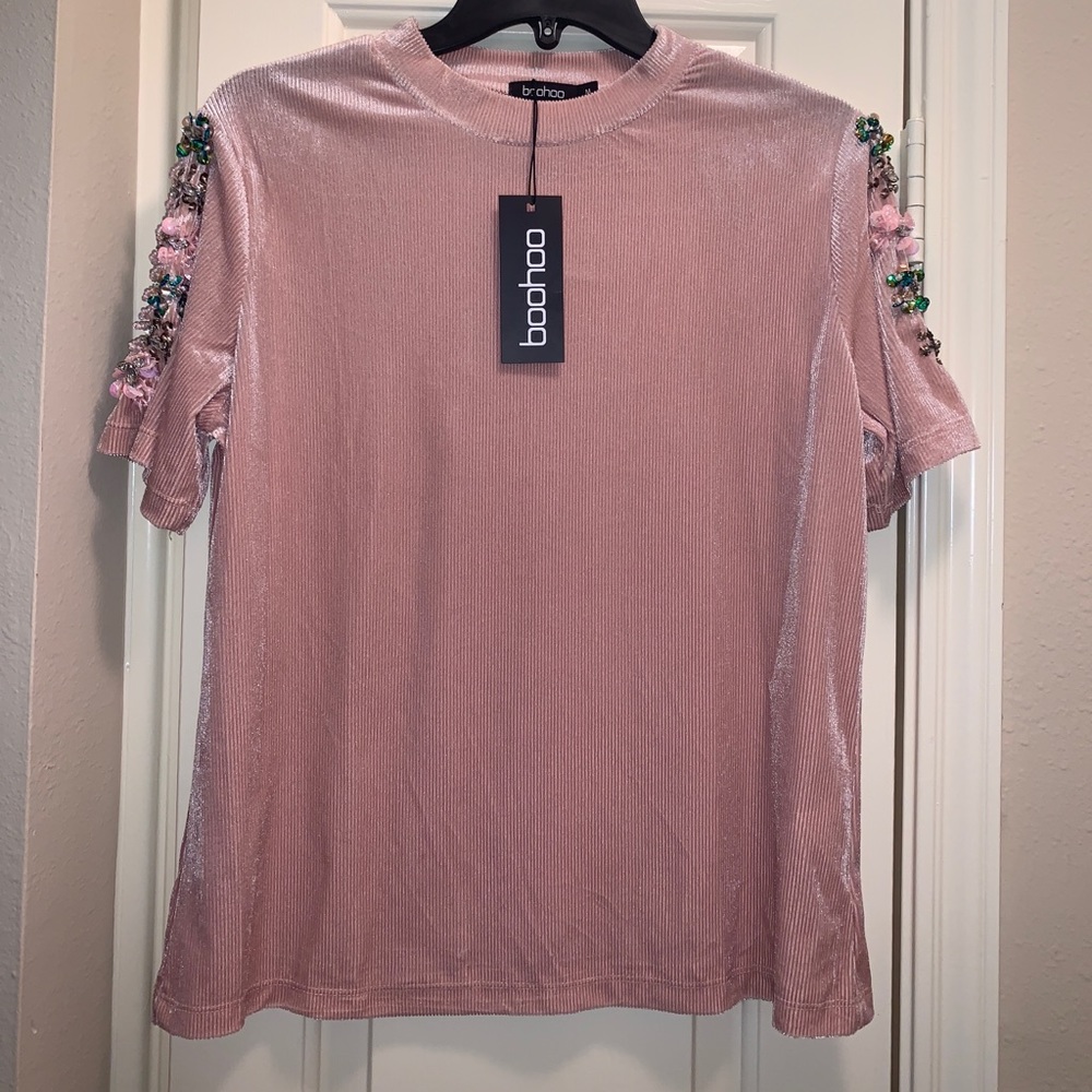 Ribbed velvet blouse with sleeve beading detail